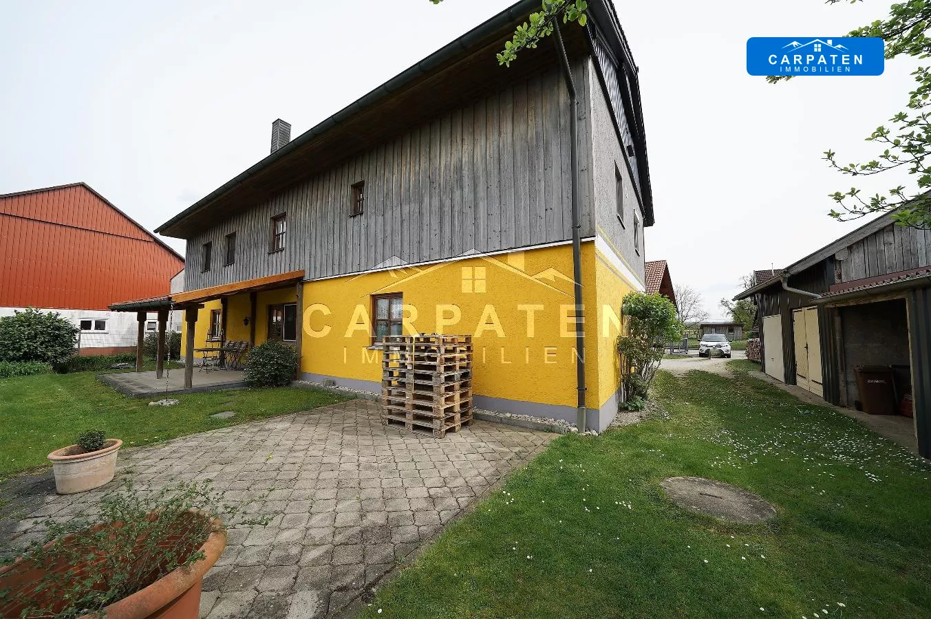 Garten & Terrasse Haus 1