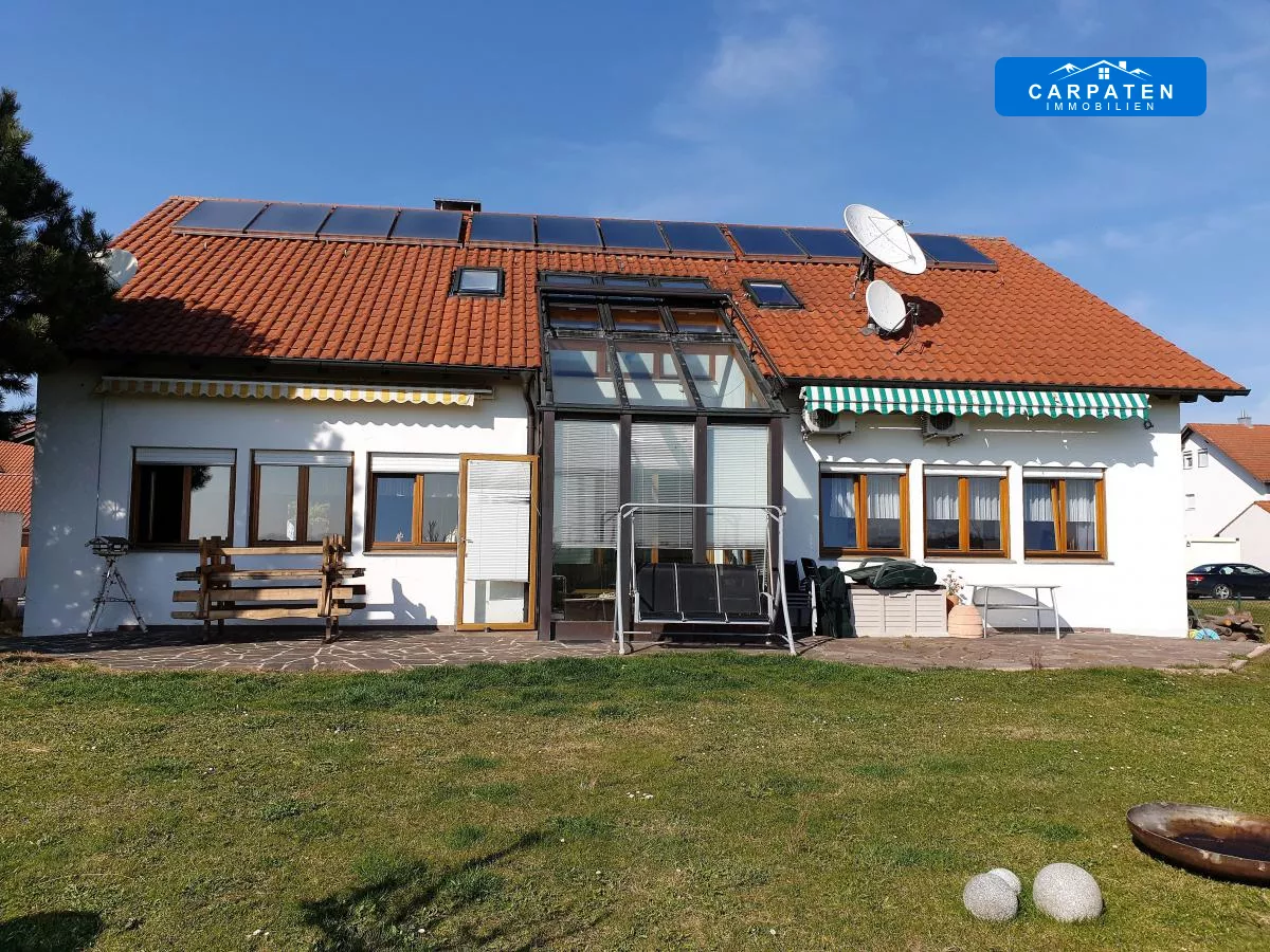 Ansicht Haus und Garten Süd-We