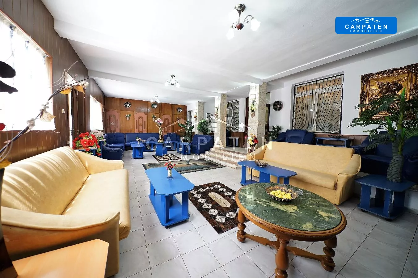 C104 Lounge & Rezeption