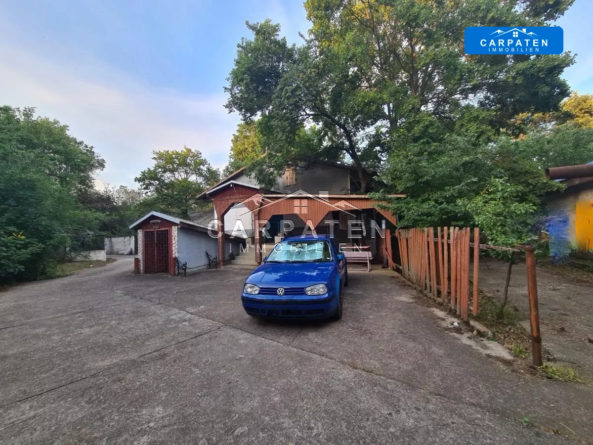 C118C11 Eingang WeinkellerGebäude