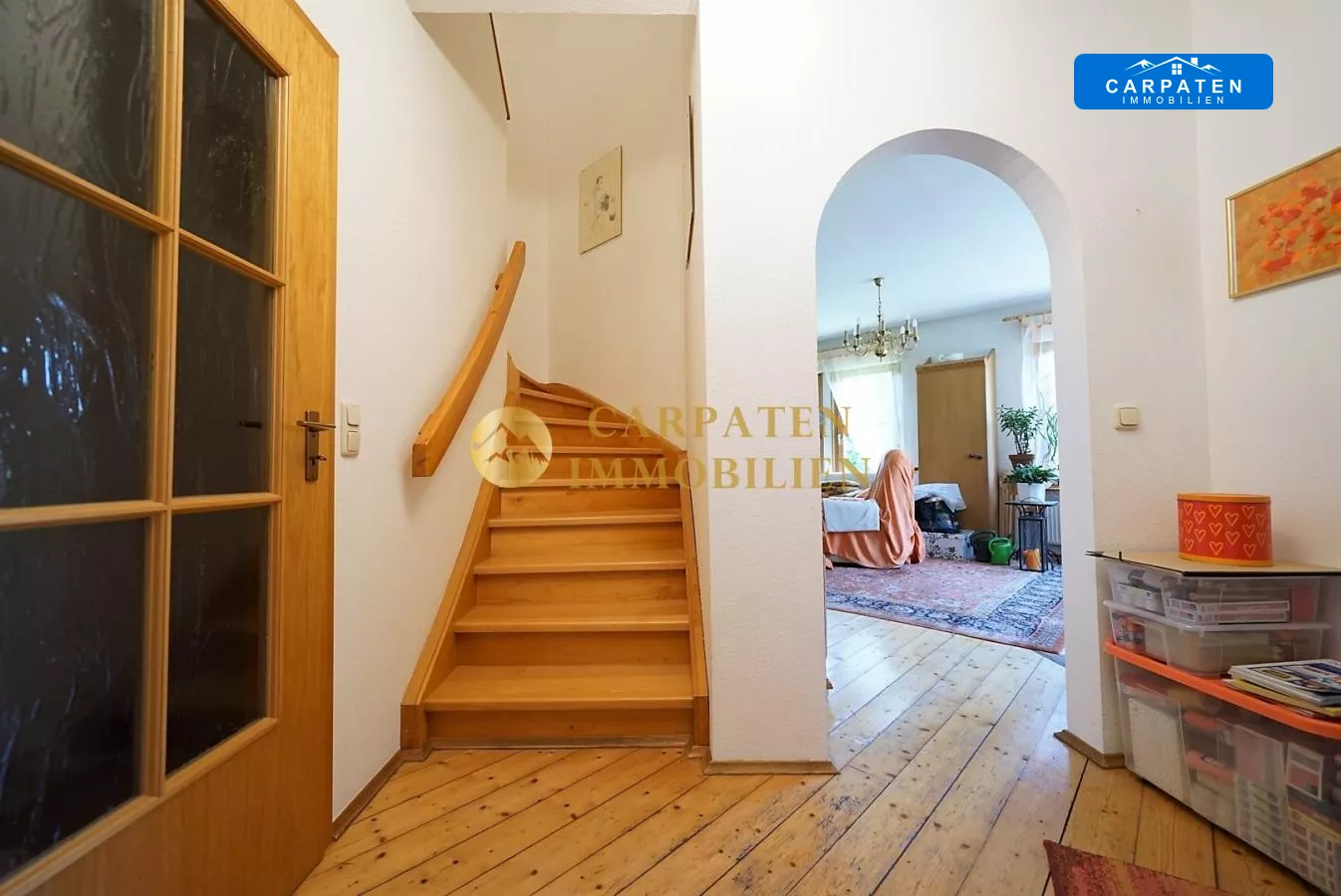 Ansicht Treppen u. Wohnzimmer