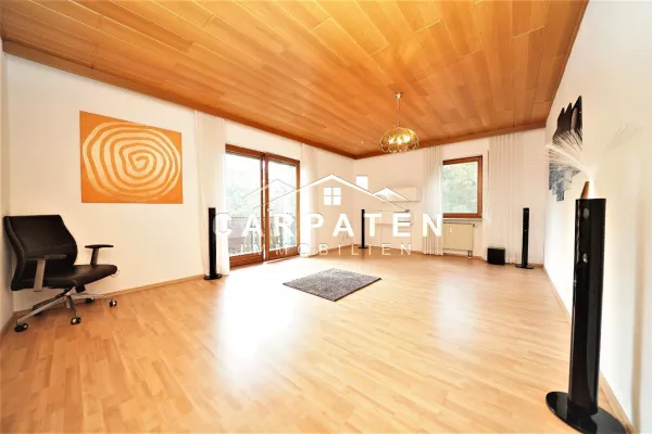 3-Zimmer-Erdgeschosswohnung mit Garten, Garage, Balkon & EBK kaufen in 84066 Mallersdorf