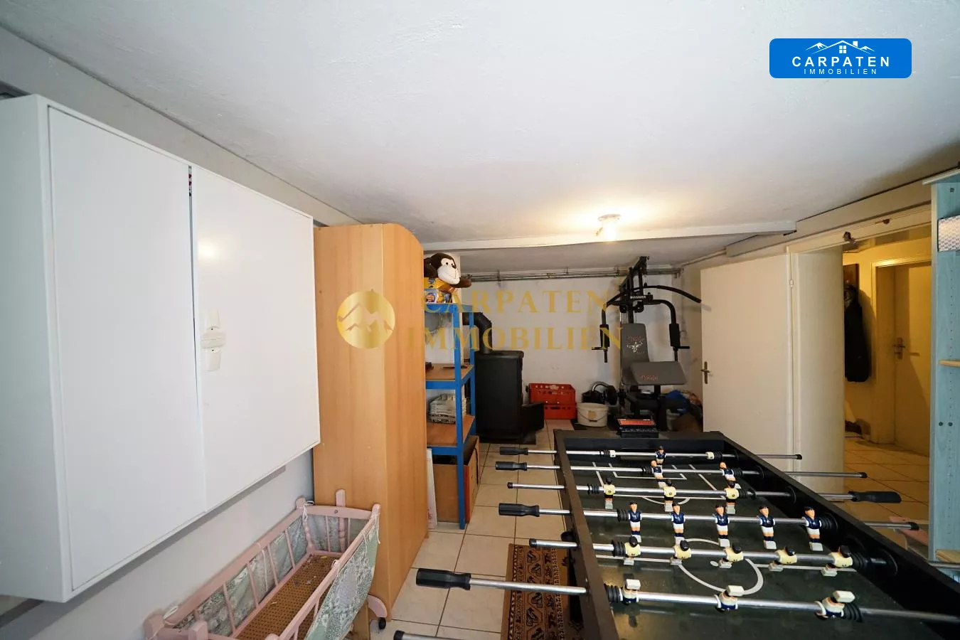 Zimmer KG mit Schwedenofen