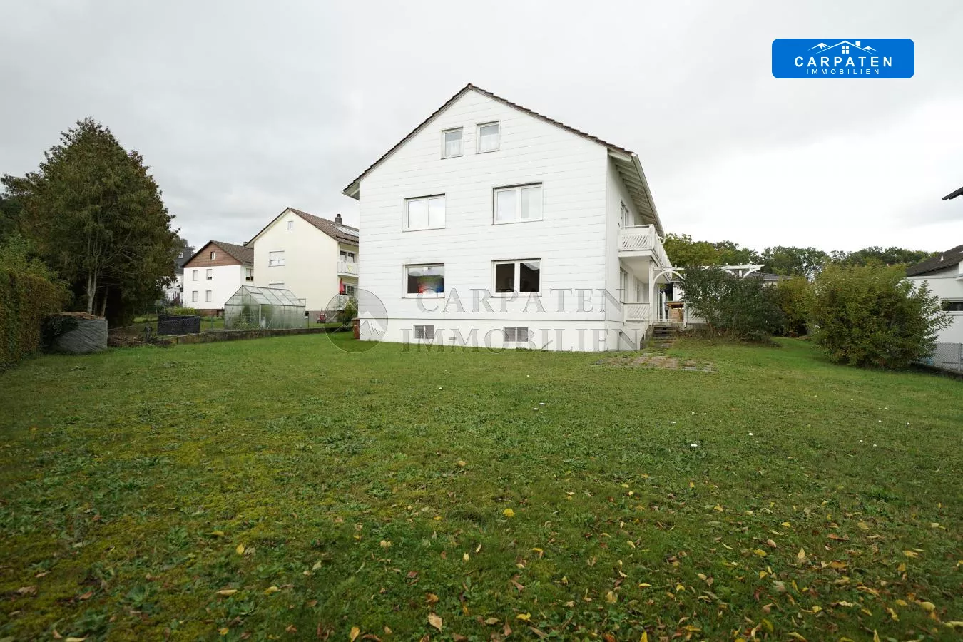 Ansicht Haus und Garten