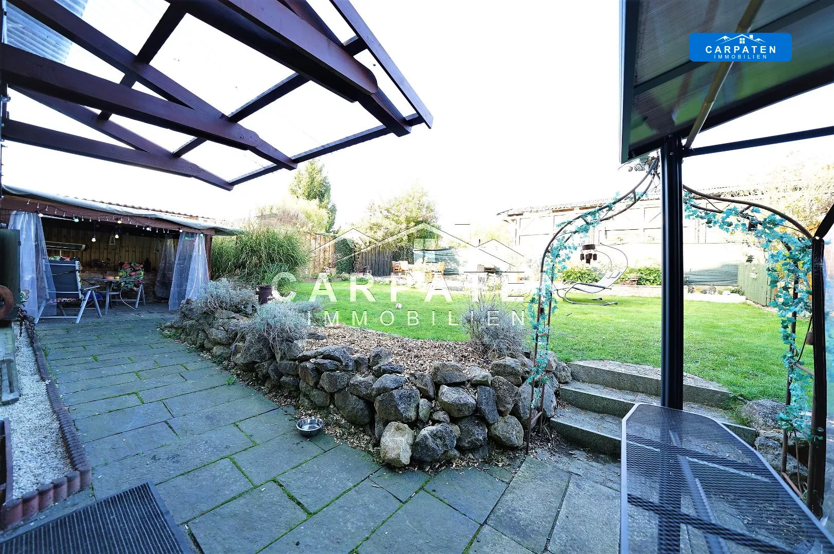 Ansicht Freisitz & Garten