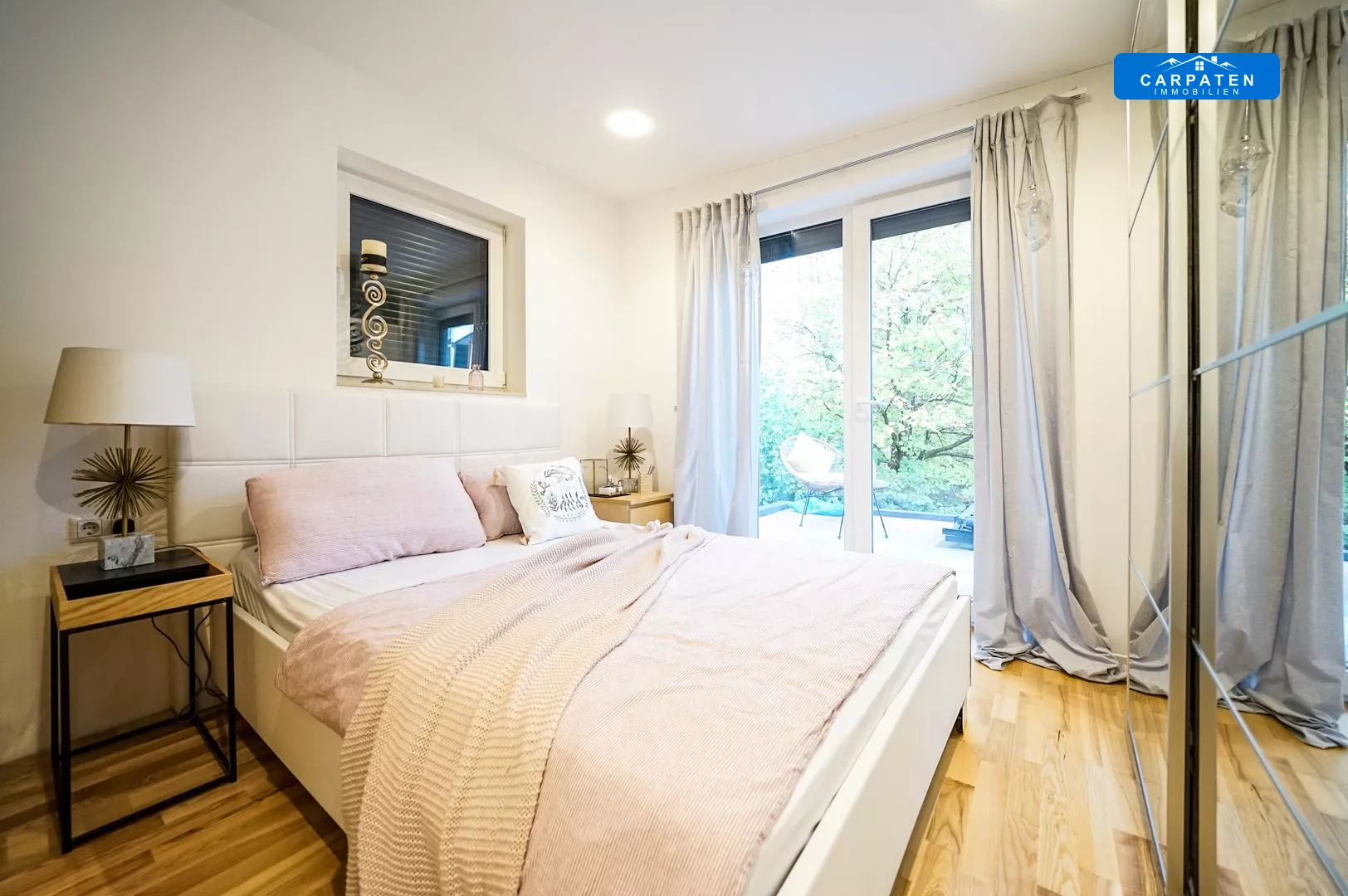 Zimmer 3 mit Balkon OG