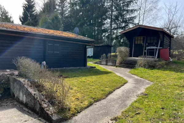 Raus aus dem Alltag! 3.405 m Freizeitgrundstück mit Gartenhaus in Bongern Malching
