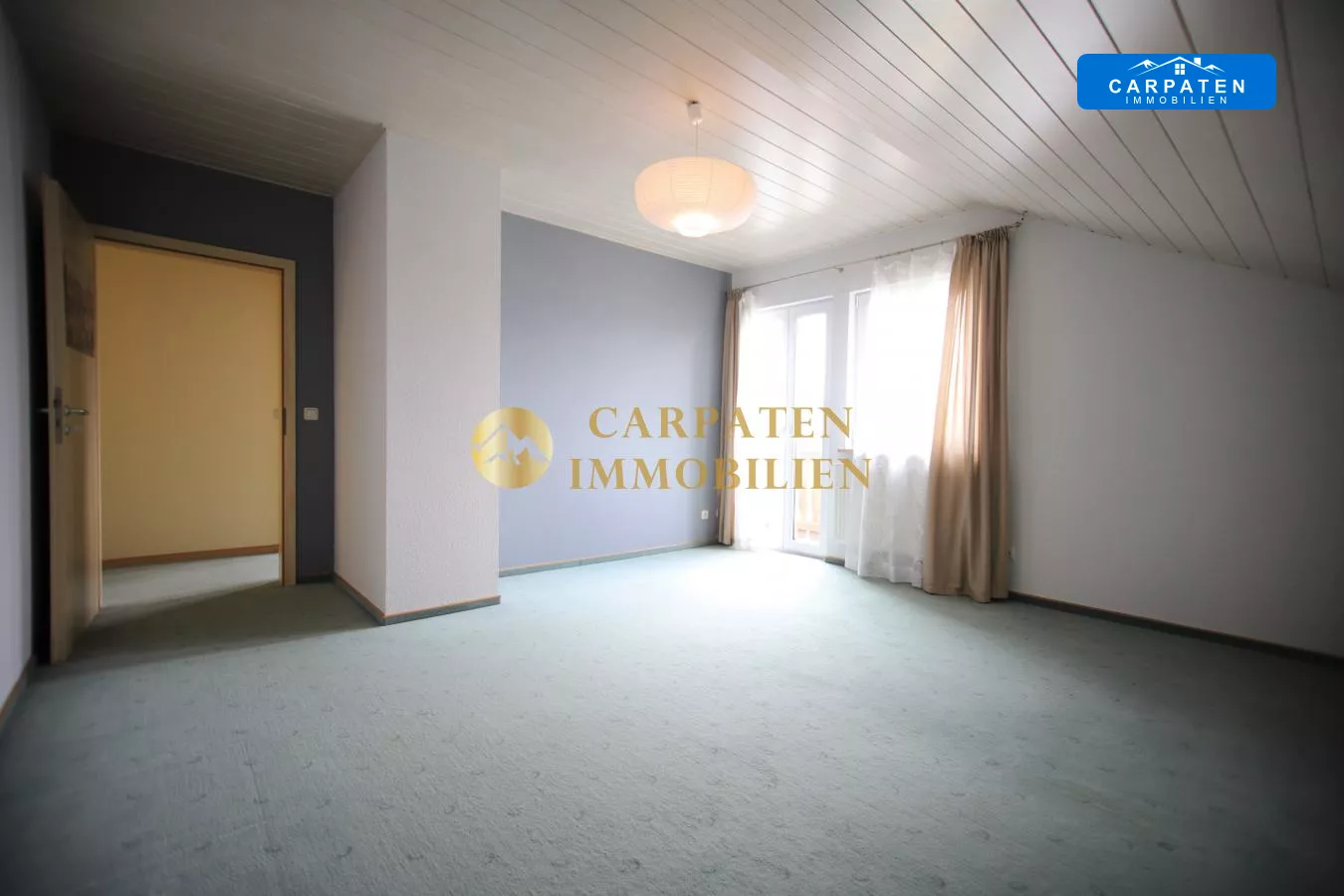 Zimmer 2 OG mit Balkon