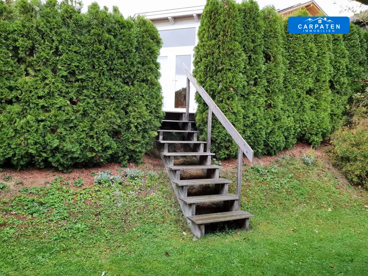 Treppenaufgang zum Gästehaus